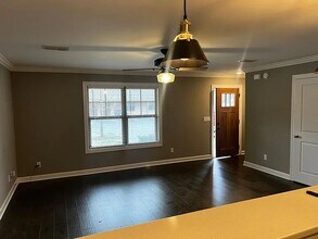 2506 E Main St, Unit E4 in Murfreesboro, TN - Building Photo - Building Photo
