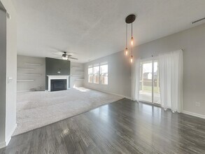 10447 Pintail Ln in Indianapolis, IN - Building Photo - Building Photo