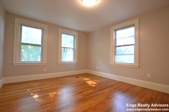 63 Ridgemont St, Unit 2 in Boston, MA - Building Photo - Building Photo