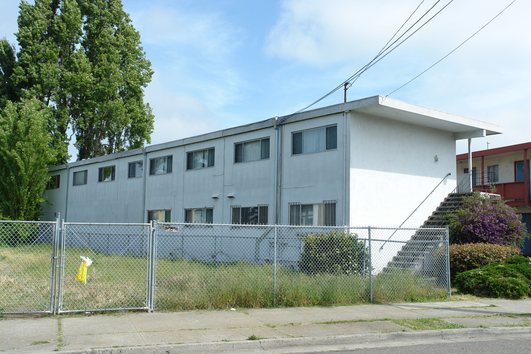 1403 Carleton St in Berkeley, CA - Building Photo