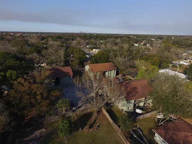 Rio Pines Apartments in Orlando, FL - Building Photo - Building Photo