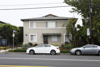 Moorpark Street Apartments in Sherman Oaks, CA - Building Photo - Building Photo