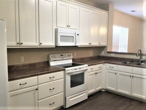 17 Isle Of Palms E in Bluffton, SC - Building Photo - Building Photo