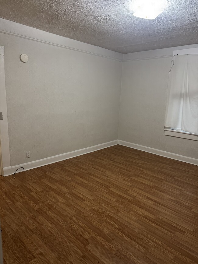 220 Cedar St, Unit 3 in Hot Springs, AR - Building Photo - Building Photo