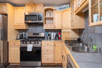 152 Central Ave in Everett, MA - Building Photo - Building Photo