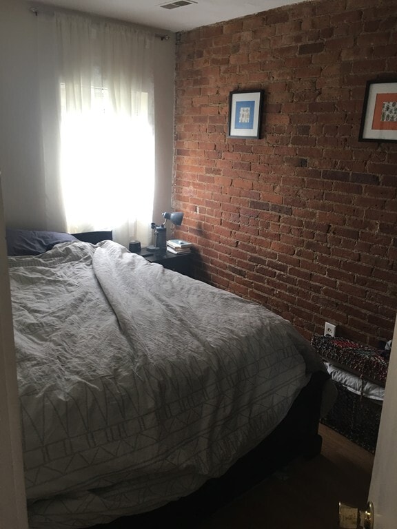 283 W 3rd St, Unit 2 in Boston, MA - Building Photo - Building Photo