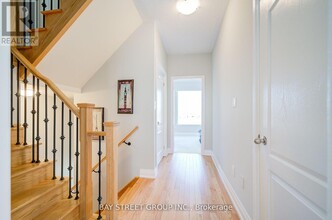 6 Teasel Way in Markham, ON - Building Photo - Building Photo