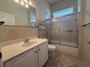 4 Wood Amber Ln in Palm Coast, FL - Building Photo - Building Photo