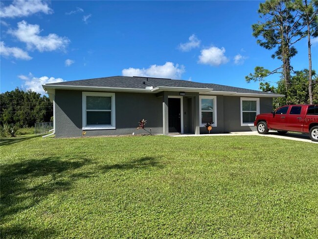 425 Burning Tree Ln in Punta Gorda, FL - Building Photo - Building Photo