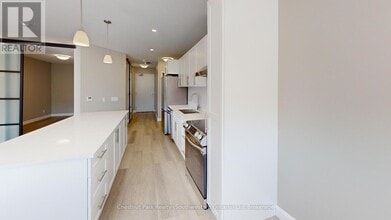 2-212 Quebec St in Guelph, ON - Building Photo - Building Photo