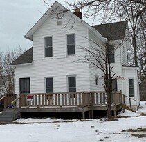 14405 Sylvia Ave in Cleveland, OH - Building Photo