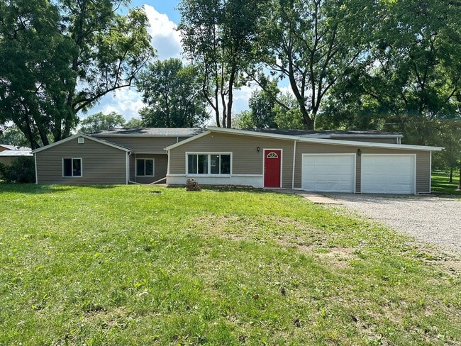 property at 4240 NE 27th St