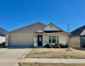 113 Arrow Wood Rd in Waxahachie, TX - Foto de edificio - Building Photo
