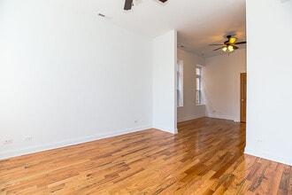 1706 W Sunnyside Ave, Unit 1 in Chicago, IL - Foto de edificio - Building Photo