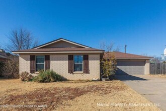 8100 Santa Fe Trail in Amarillo, TX - Building Photo - Building Photo