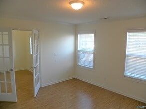 409 Jasmine Dr in Madison, AL - Foto de edificio - Building Photo