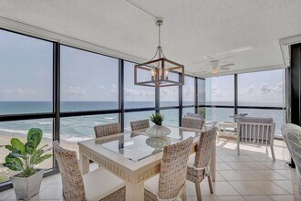 10410 S Ocean Dr, Unit Penthouse in Jensen Beach, FL - Building Photo - Building Photo