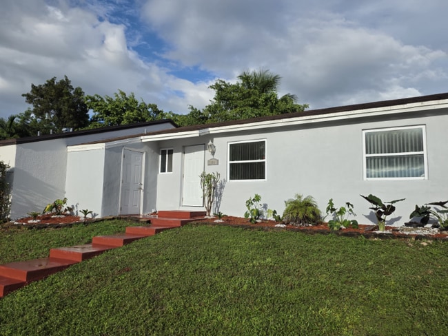 20845 Grouper Dr