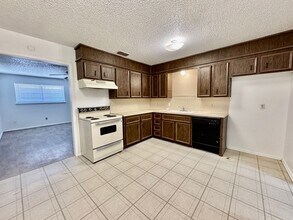 6509 21st St in Lubbock, TX - Building Photo - Building Photo