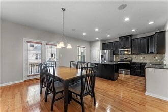 410 Fairmont Dr in Wexford, PA - Building Photo - Building Photo