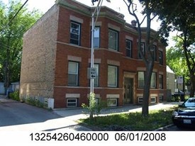 2649 W Altgeld St Apartments