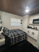 590 Ave H SE in Winter Haven, FL - Building Photo - Building Photo