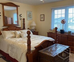 22 Herford St in Tillsonburg, ON - Building Photo - Building Photo