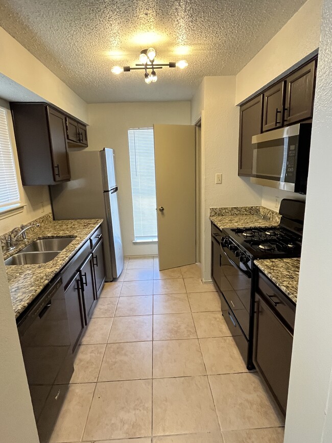 property at 13941 Maricella Ln