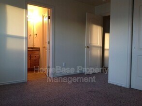 605 Mesa Vista Dr in Farmington, NM - Building Photo - Building Photo