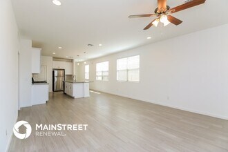 3755 E Sandoval Dr in San Tan Valley, AZ - Foto de edificio - Building Photo