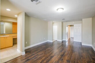 15305 SW 146th St in Miami, FL - Building Photo - Building Photo