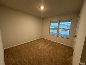 5565 Lancelot Trl in Milton, FL - Building Photo - Building Photo
