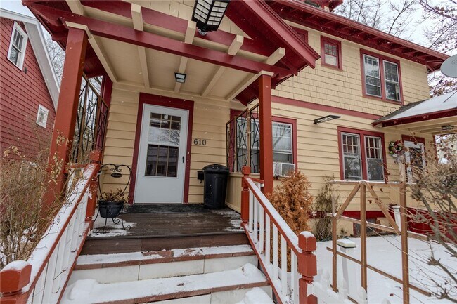 610 Mitchell St in Ithaca, NY - Building Photo - Building Photo