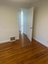 10305 Page Ave in St. Louis, MO - Building Photo - Building Photo