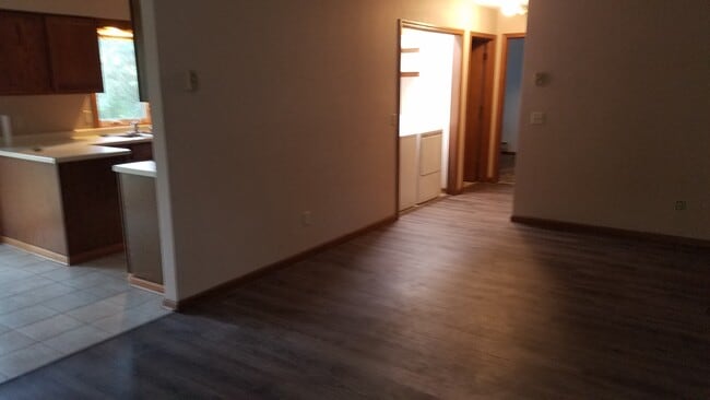 4654 Hayes Rd, Unit 1 in Madison, WI - Foto de edificio - Building Photo