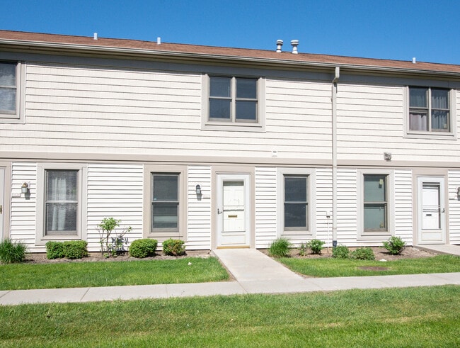 property at 1596 Manchester Dr