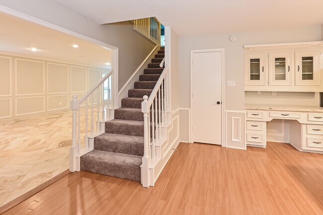 12923 Marron Dr in Cypress, TX - Foto de edificio - Building Photo