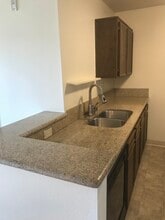 6151 Rancho Mission Rd, Unit #209 in San Diego, CA - Foto de edificio - Building Photo