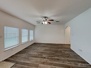 12711 Plummersville St in Houston, TX - Building Photo - Building Photo