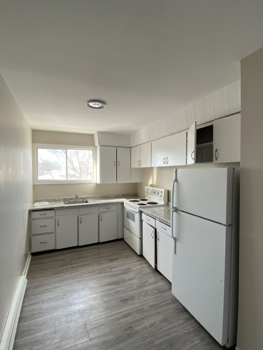 21 Verdun St in Moncton, NB - Building Photo