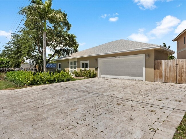 3510 NE 17th Ave in Oakland Park, FL - Building Photo - Building Photo