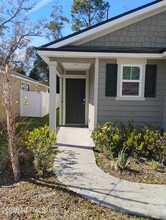 5846 Calvary Dr in Jacksonville, FL - Building Photo - Building Photo