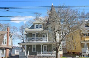 75 Wilcox Ave in Meriden, CT - Building Photo