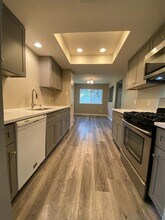 3930 Leafield Dr in Austin, TX - Building Photo - Building Photo