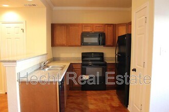 16802 Showdown Path in Selma, TX - Building Photo - Building Photo