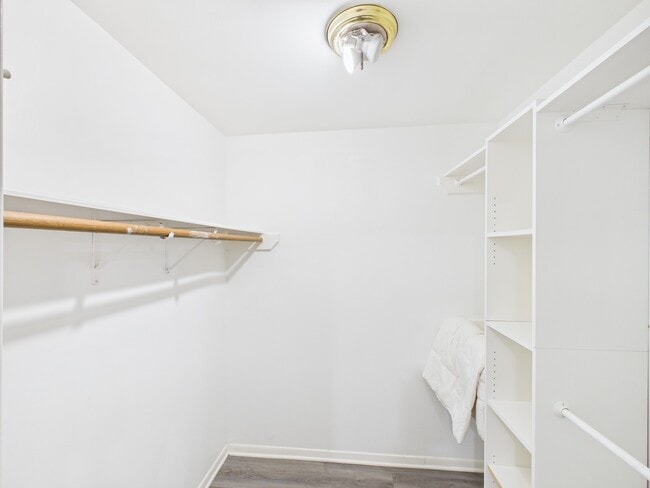 property at 7611 Hopewell Ln