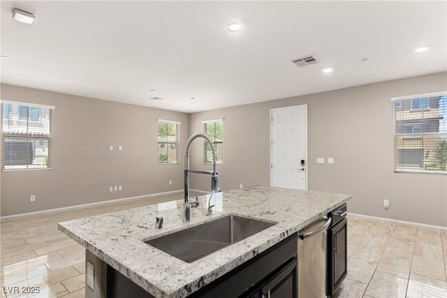 4 Lomita Heights Dr in Las Vegas, NV - Building Photo - Building Photo