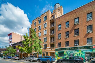 Adam's Court in New York, NY - Building Photo - Building Photo