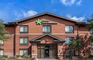 Furnished Studio-San Antonio - Colonnade in San Antonio, TX - Building Photo