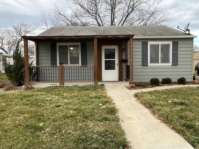 1311 39th St in Moline, IL - Building Photo - Building Photo